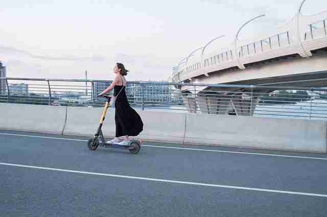 2025-02 鉴黄师官网实用手册：社交热度最新动态